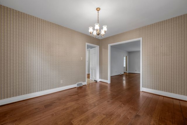 108 Romany Road, Lexington, KY 40502