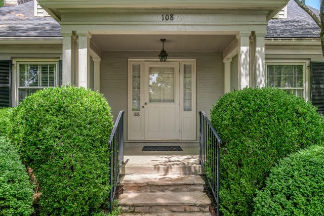 108 Romany Road, Lexington, KY 40502