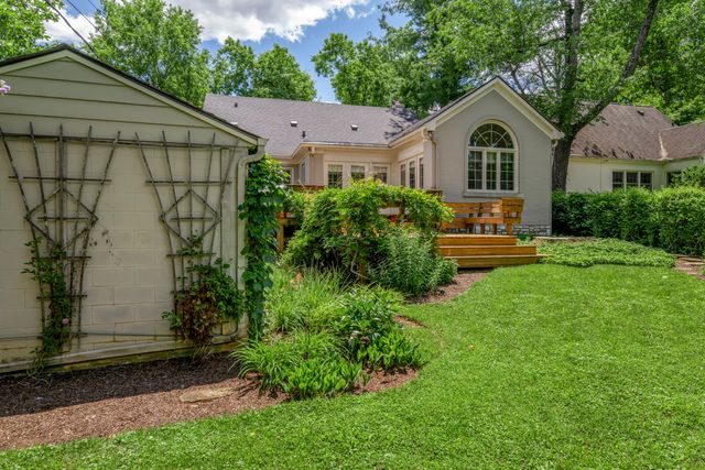 108 Romany Road, Lexington, KY 40502