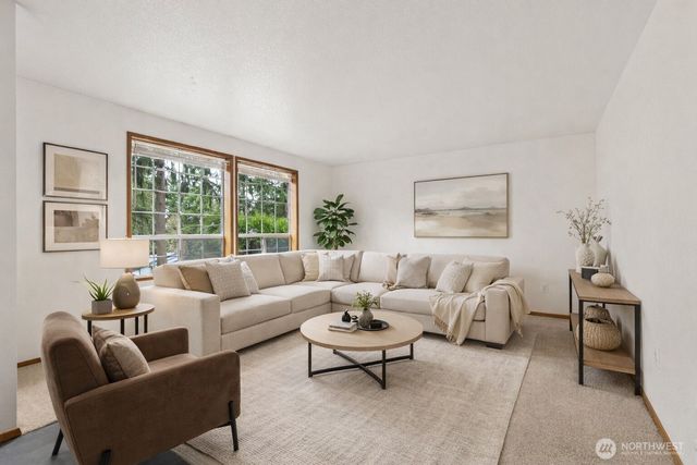 513 Hidden Forest Drive SE, Olympia, WA 98513