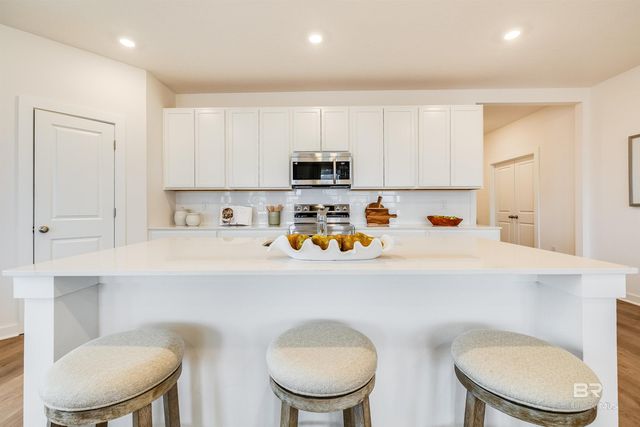 19113 Maple Crest Loop, Foley, AL 36535