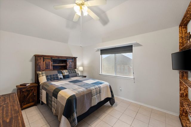 4840 Valley Springs Trail, Fort Worth, TX 76244