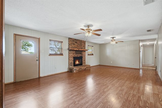 209 County Road 4917, Newark, TX 76071