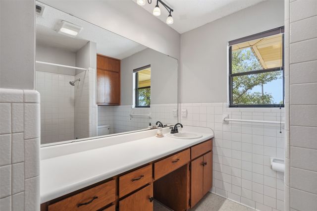 209 County Road 4917, Newark, TX 76071