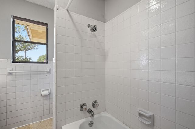 209 County Road 4917, Newark, TX 76071