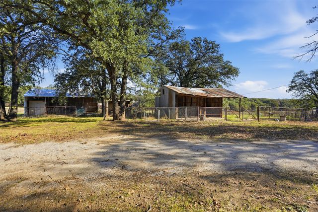 209 County Road 4917, Newark, TX 76071