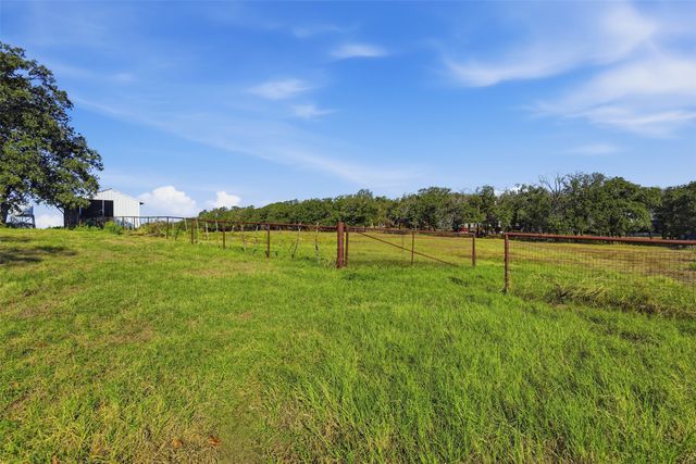 209 County Road 4917, Newark, TX 76071