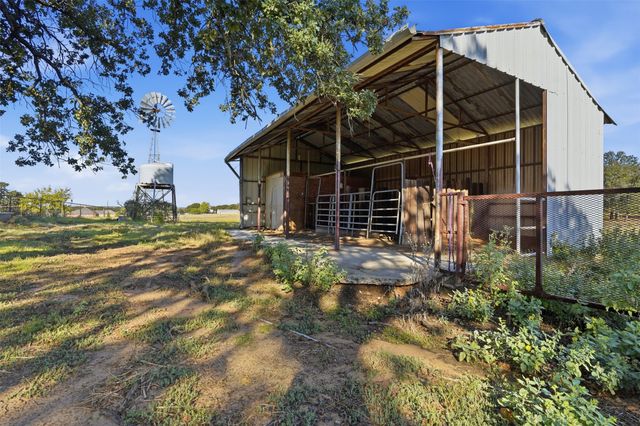 209 County Road 4917, Newark, TX 76071