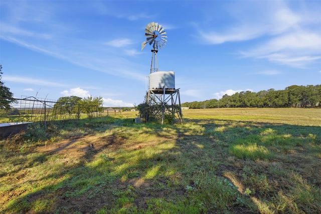 209 County Road 4917, Newark, TX 76071