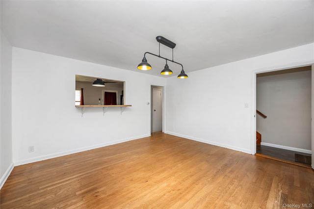 285 Starke Avenue, East Meadow, NY 11554