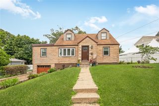 285 Starke Avenue, East Meadow, NY 11554