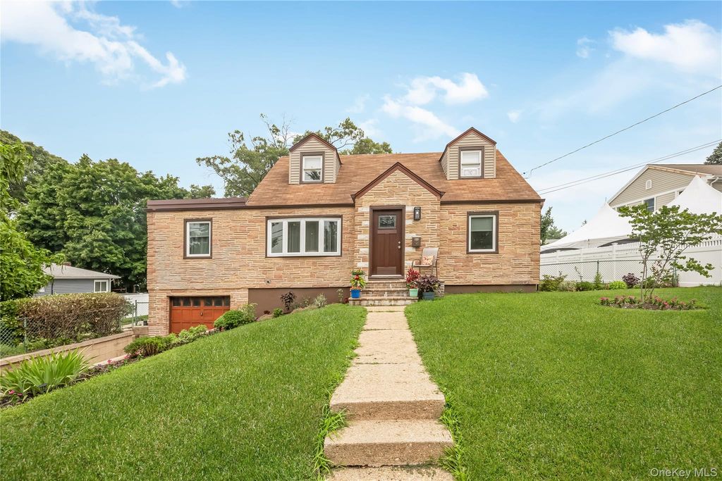 285 Starke Avenue, East Meadow, NY 11554
