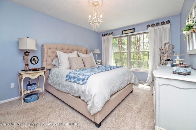 1925 Creek Landing, Haslett, MI 48840