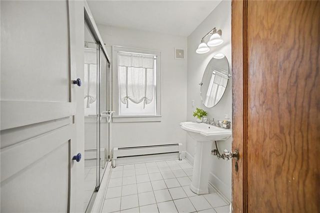 5729 Charlotte Street, Kansas City, MO 64110