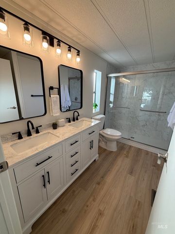 10134 W Mesquite Ln, Boise, ID 83704