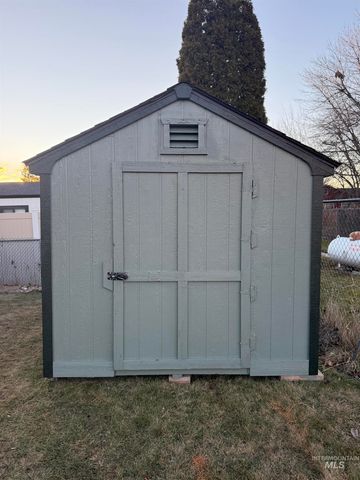 10134 W Mesquite Ln, Boise, ID 83704