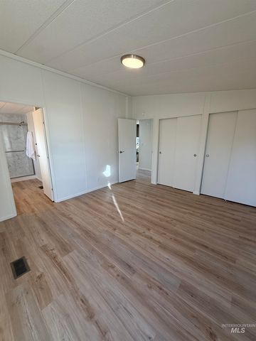 10134 W Mesquite Ln, Boise, ID 83704