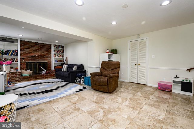 12008 OLD BRIDGE RD, North Bethesda, MD 20852