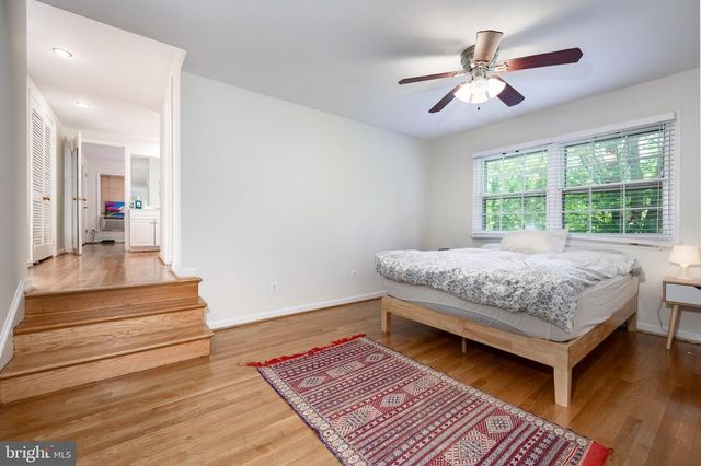 12008 OLD BRIDGE RD, North Bethesda, MD 20852
