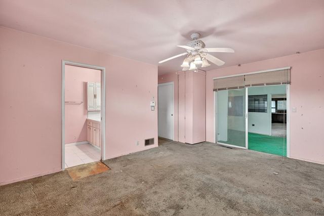 7517 Parkwoods Dr, Stockton, CA 95207