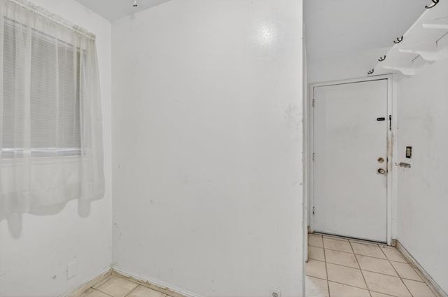 7517 Parkwoods Dr, Stockton, CA 95207