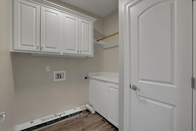 20380 Doral Drive, Huntsville, TX 77320
