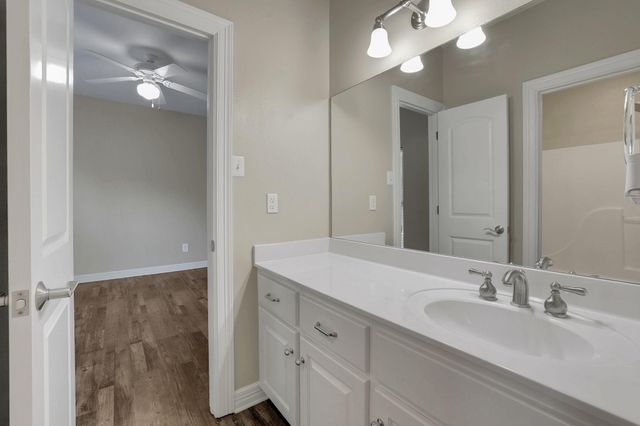 20380 Doral Drive, Huntsville, TX 77320