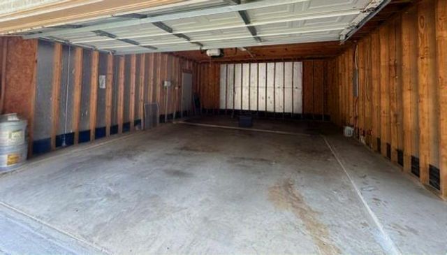 20380 Doral Drive, Huntsville, TX 77320