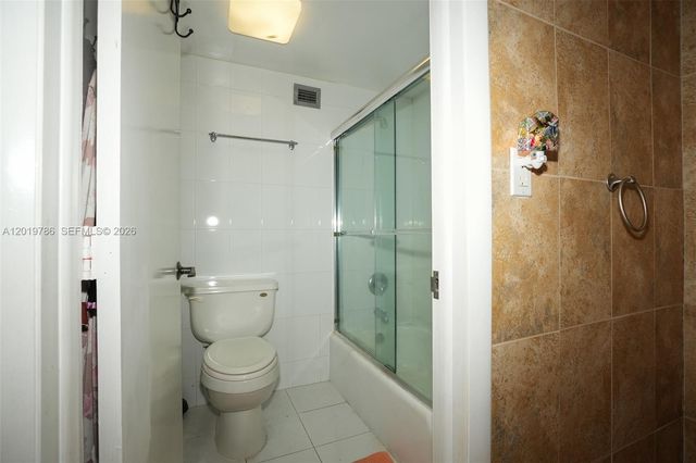 3800 S Ocean Dr 818, Hollywood, FL 33019
