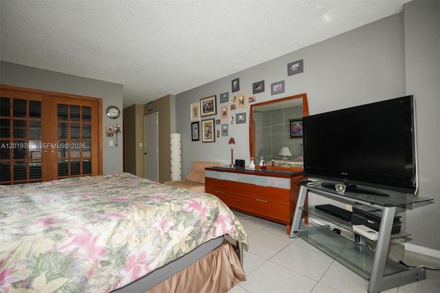 3800 S Ocean Dr 818, Hollywood, FL 33019