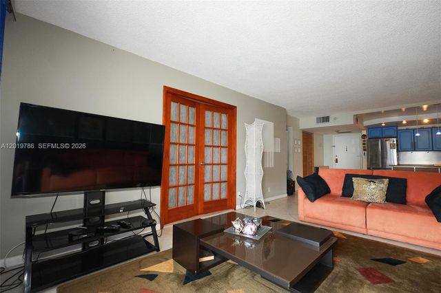 3800 S Ocean Dr 818, Hollywood, FL 33019