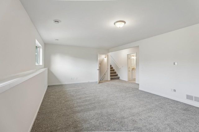 202 Michelle Lane, Cottage Grove, WI 53527