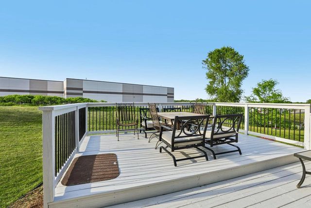 202 Michelle Lane, Cottage Grove, WI 53527