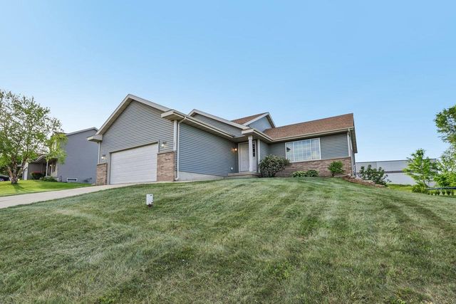 202 Michelle Lane, Cottage Grove, WI 53527