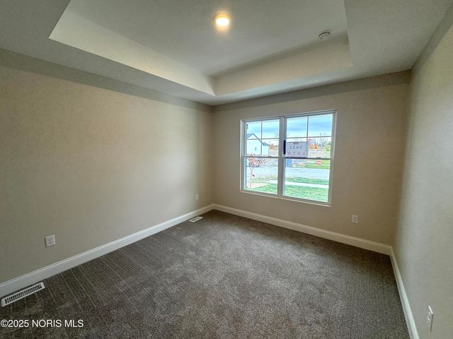 5021 Easton Drive, Oregon, OH 43616