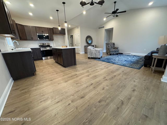 5021 Easton Drive, Oregon, OH 43616