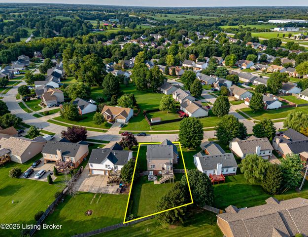 1125 Summit Dr, Shelbyville, KY 40065