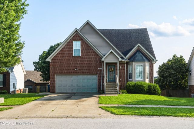 1125 Summit Dr, Shelbyville, KY 40065