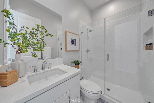 141 Edna, Lake Forest, CA 92630