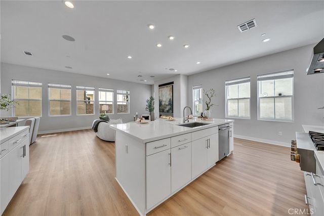 141 Edna, Lake Forest, CA 92630