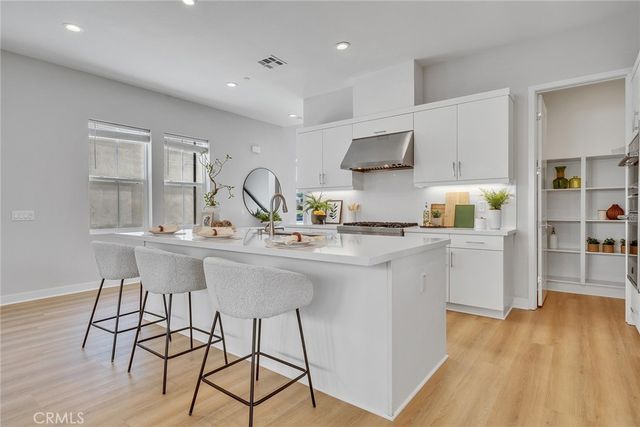 141 Edna, Lake Forest, CA 92630