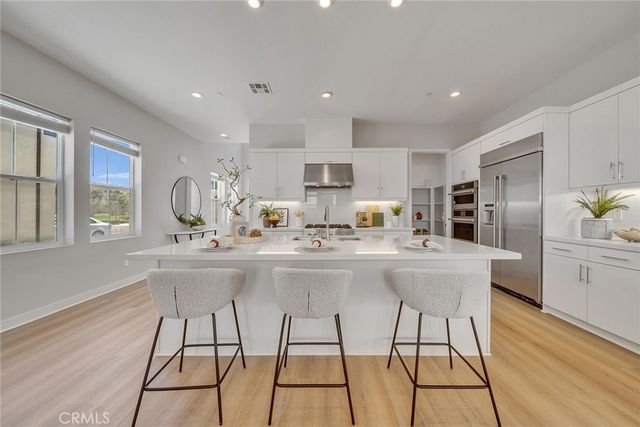 141 Edna, Lake Forest, CA 92630