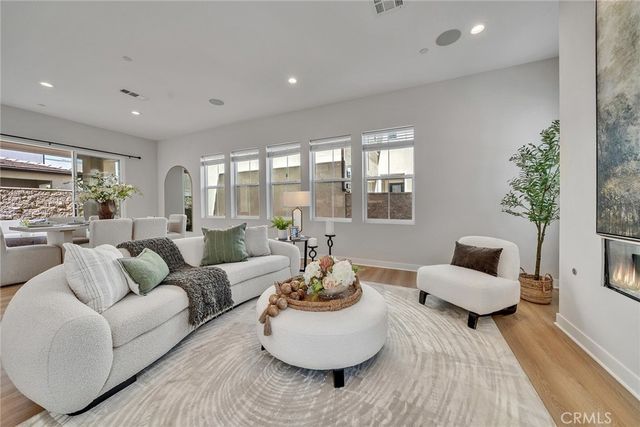 141 Edna, Lake Forest, CA 92630