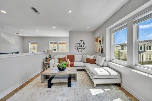 141 Edna, Lake Forest, CA 92630
