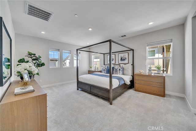141 Edna, Lake Forest, CA 92630