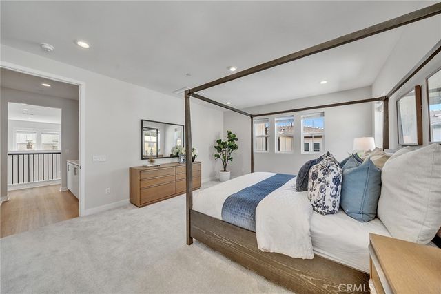 141 Edna, Lake Forest, CA 92630
