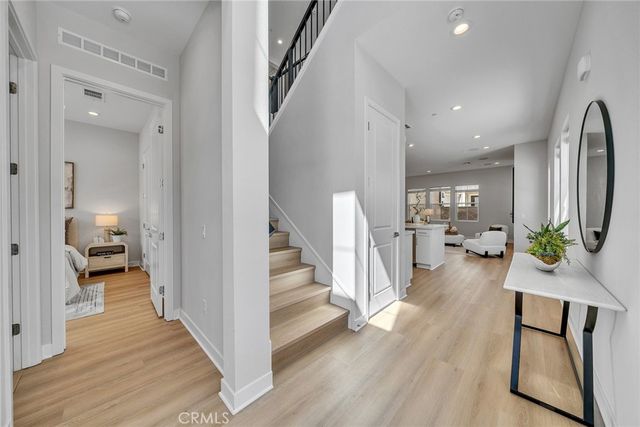141 Edna, Lake Forest, CA 92630