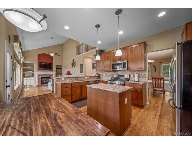6340 W Alamo Dr, Littleton, CO 80123