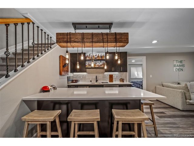 6340 W Alamo Dr, Littleton, CO 80123