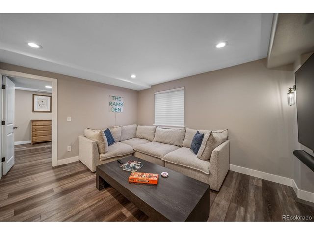 6340 W Alamo Dr, Littleton, CO 80123
